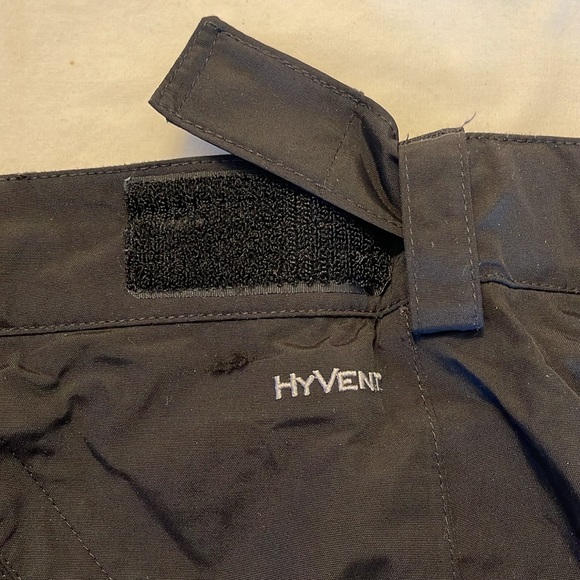 Snow Pants - Picture 8 of 10